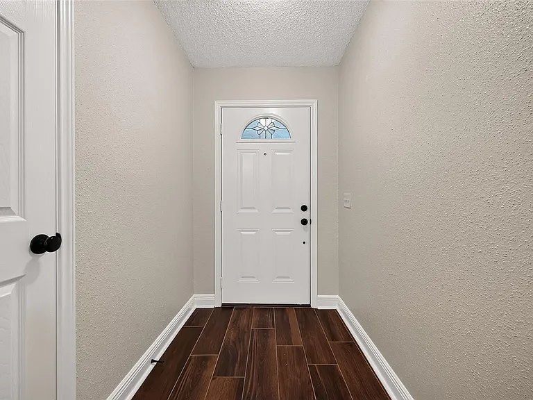 3003 Mast Ct — Photo 5