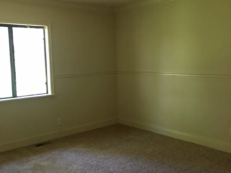 12381 Sunset Ave — Photo 41
