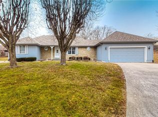 7008 N Chestnut Ct, Kansas City, MO 64119