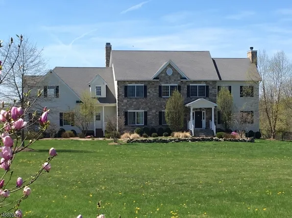 28 Rittenhouse Rd, Delaware Twp., NJ 08559