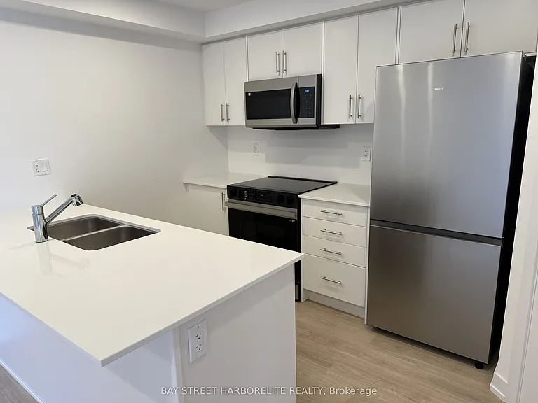 42 Lowes Rd W #115 — Photo 4