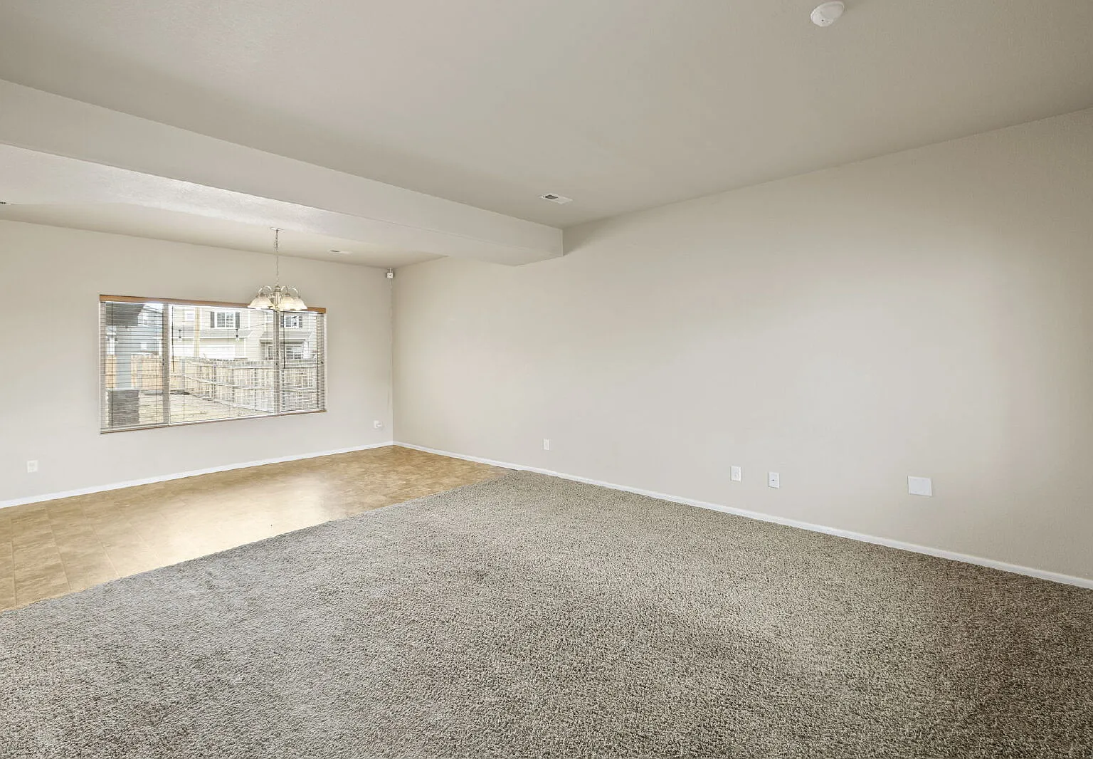4 bed, 3.0 bath, 2188 sqft, $2,300 — Photo 2