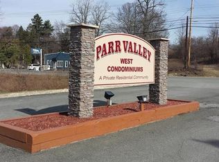 803 Parr Meadow Dr, Newburgh, NY 12550