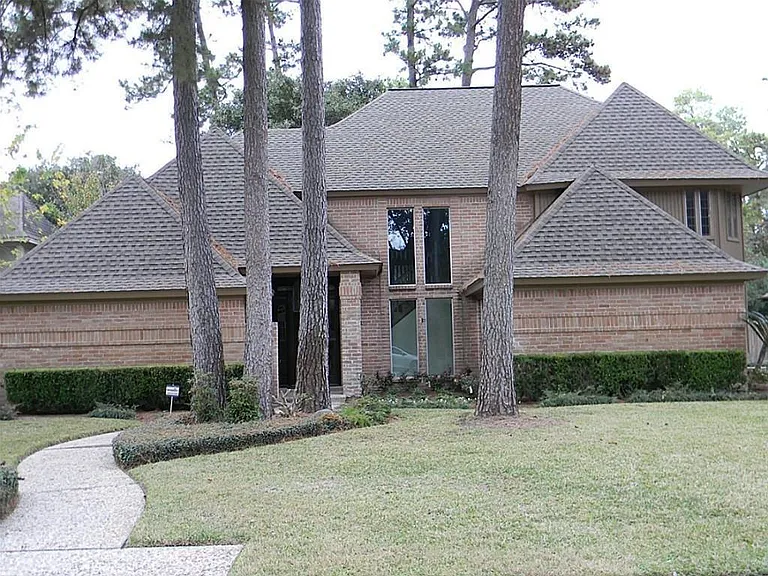 5218 Charnwick Ct — Photo 1