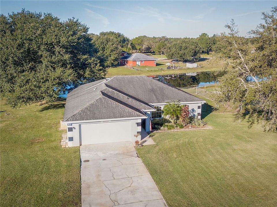 1st image of 2838 Pond View Dr