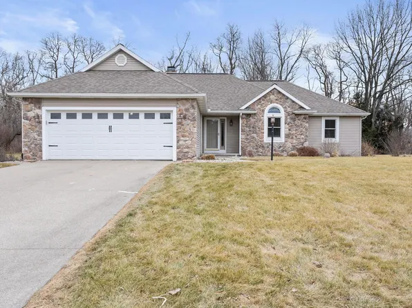 19813 Willowbend Blvd, Bristol, IN 46507
