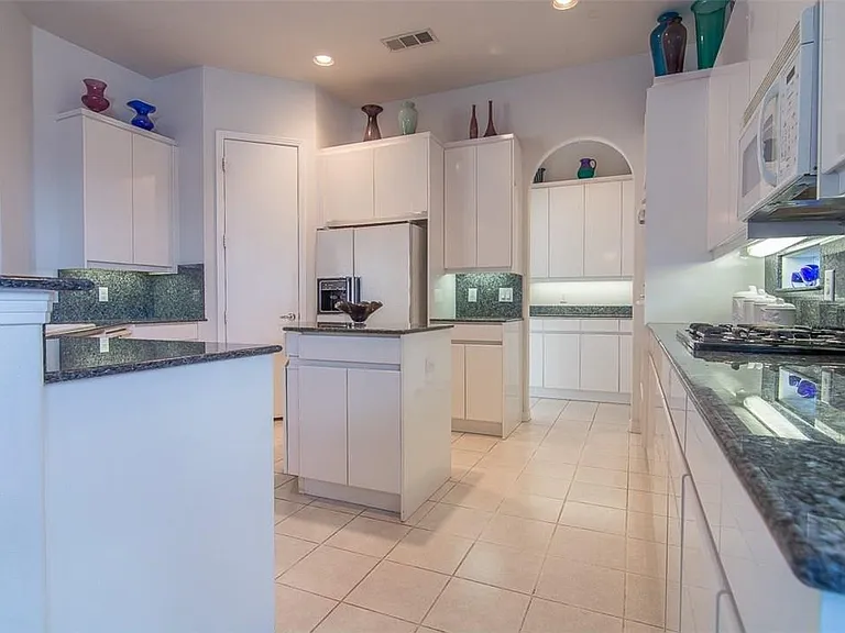 18007 Rock Branch Dr — Photo 8