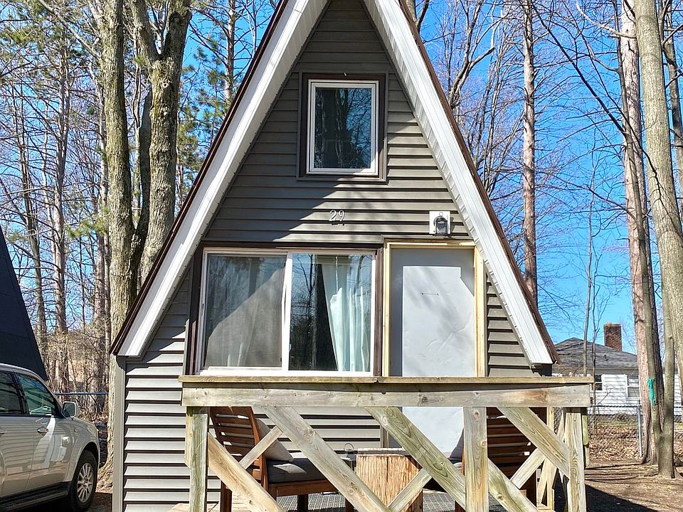 1st image of 1910 Sugar Loaf Ave #29