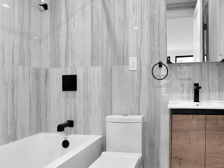 700 W End Ave #7D — Photo 10