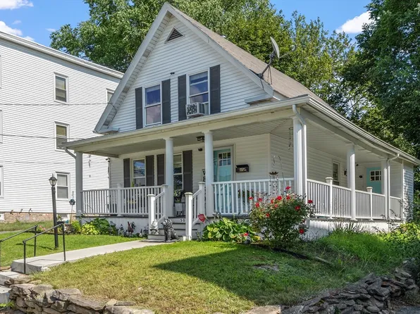 506 Pleasant St, Gardner, MA 01440