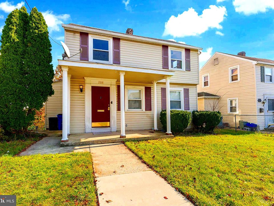 1st image of 208 S Mont Valla Ave