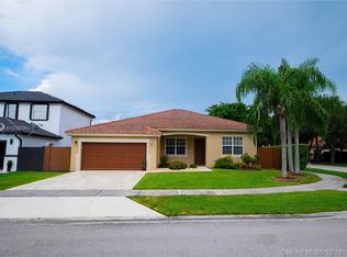 15988 SW 148th Ter, Miami, FL 33196