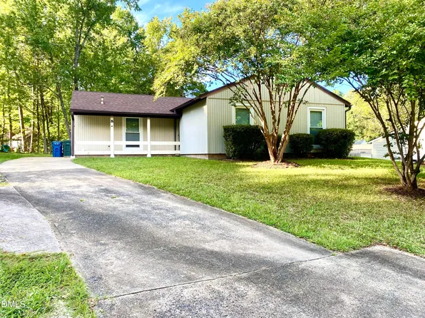 8 Druid Pl, Durham, NC 27707