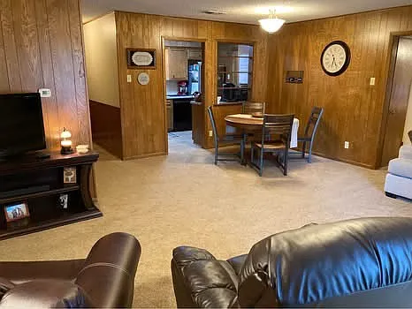 1003 Cactus Dr — Photo 5