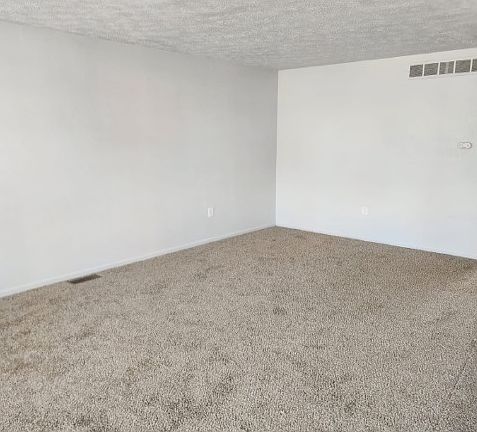 4th image of 4487 French Rd