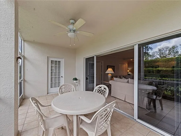 28611 Carriage Home Dr #101 — Photo 27