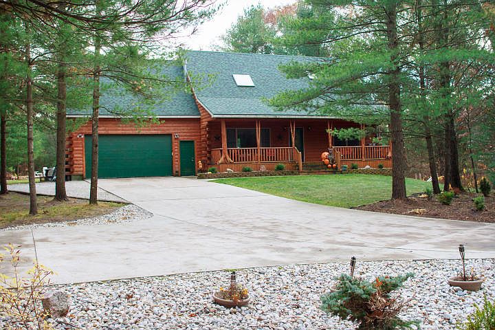 Front of house midway to roa