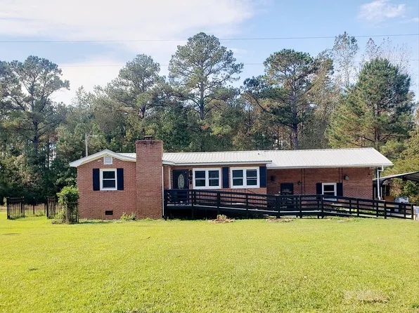 970 Harrison Creek Rd, Rocky Point, NC 28457