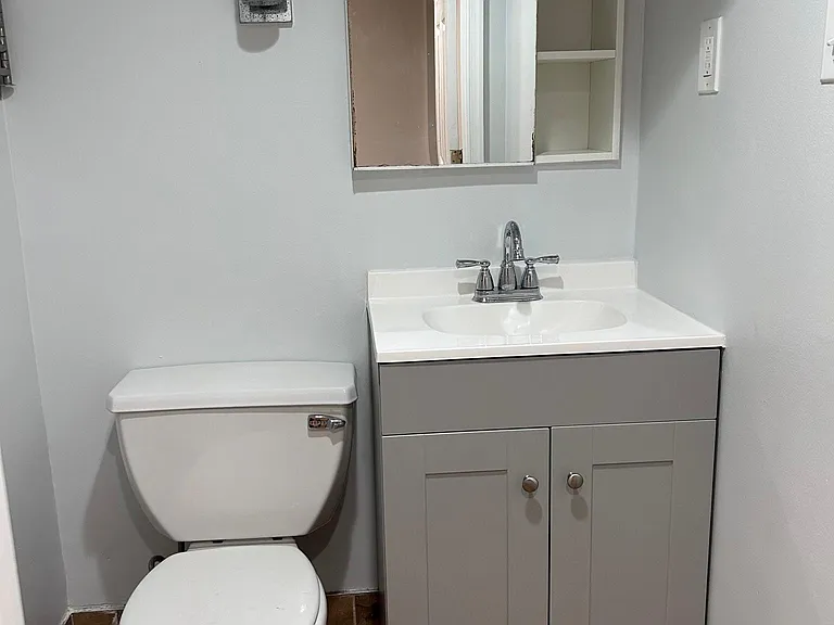 2216 Summer St #1 — Photo 10