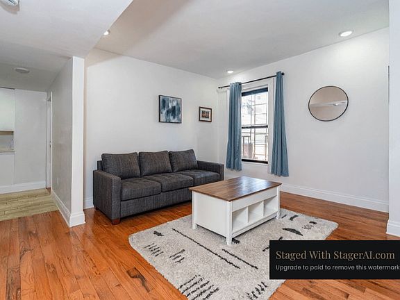 3rd image of 640 Park Ave Suite 1