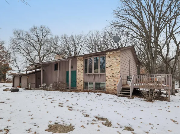 26324 Chisholm St NE, Isanti, MN 55040