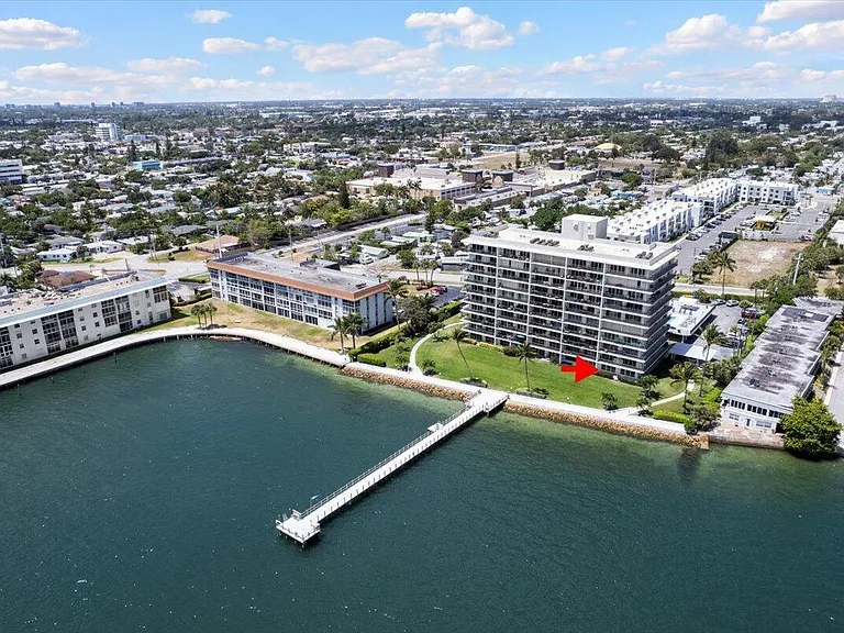 3040 Lake Shore Dr #101 — Photo 51