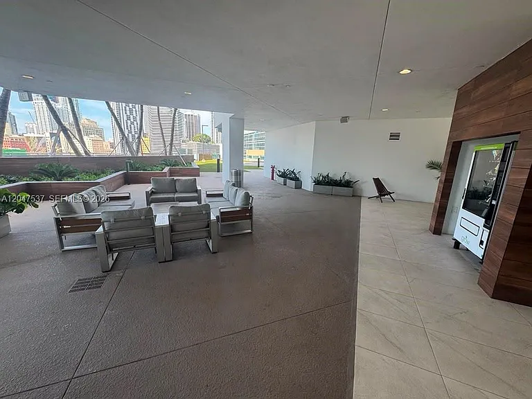 350 S Miami Ave #3304 — Photo 16