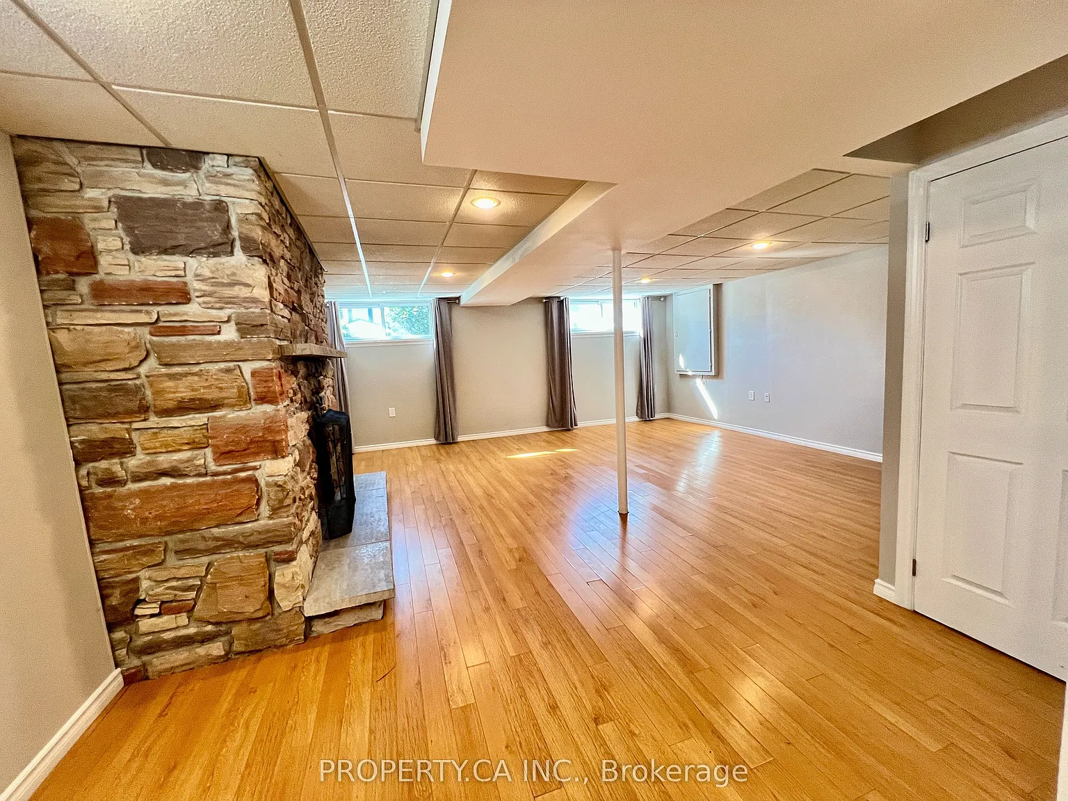 1 bed, $1,600 — Photo 2