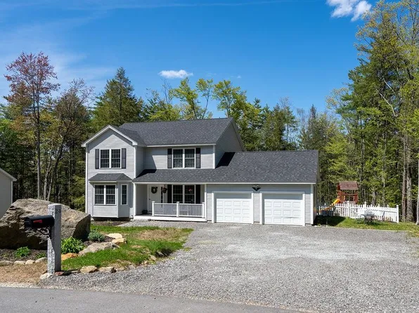 24 Robbins Road, Wilton, NH 03086