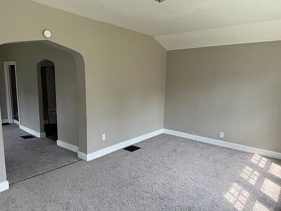 2nd image of 1317 Nevada St