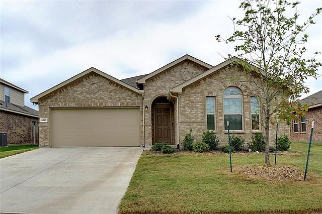 1st image of 6829 Woodlawn Dr