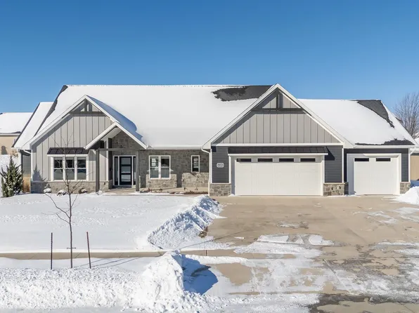 6591 N Headwall Cir, Appleton, WI 54913