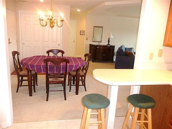 4th image of 4931 N Arbor Woods Ct APT 110