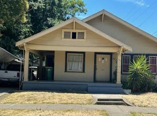 1326 E Acacia St, Stockton, CA