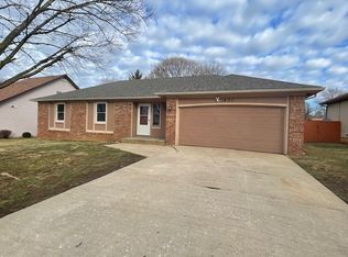 1621 W Whiteside St, Springfield, MO 65807