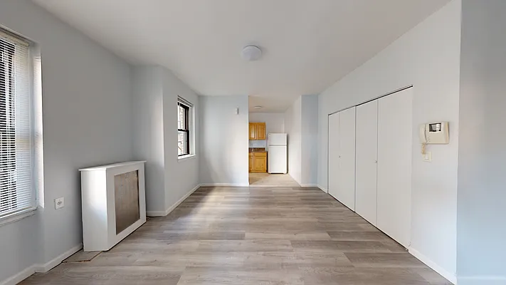 Rented by Compass | media 3