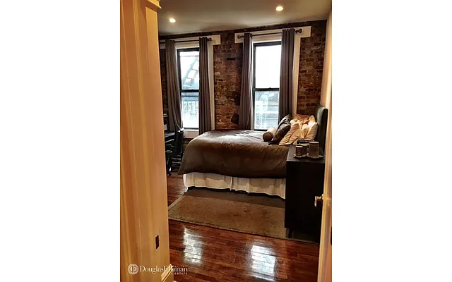 Rented by Douglas Elliman | media 40