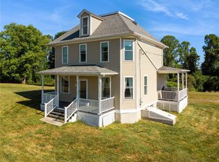 138 Chestnut St, Coal Center, PA 15423