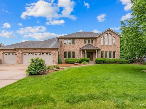 2537 Williams Rd, Batavia, IL 60510