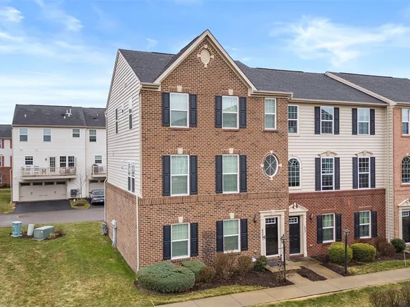 603 Pointe View Dr, Mars, PA 16046