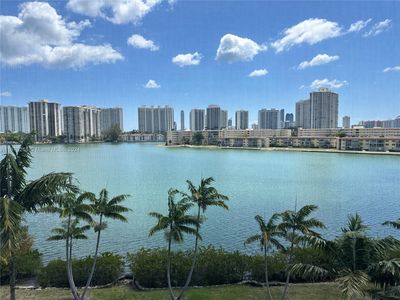 2861 Leonard Dr APT F608, Aventura, FL, 33160