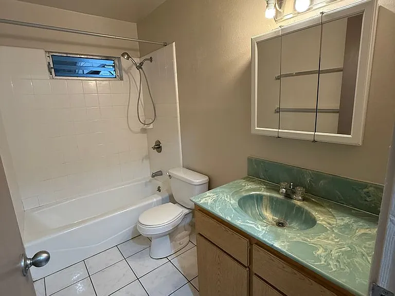 234 Oneawa St #B — Photo 8