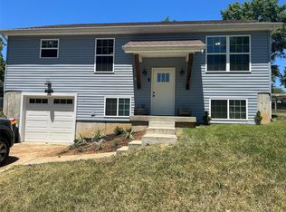 223 Charlotte Dr, Gray Summit, MO 63039