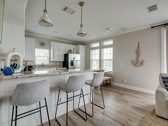 5th image of 27373 Antigua Ln