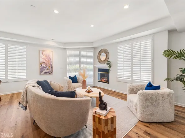 12222 Wilshire Blvd APT 401, Los Angeles, CA 90025