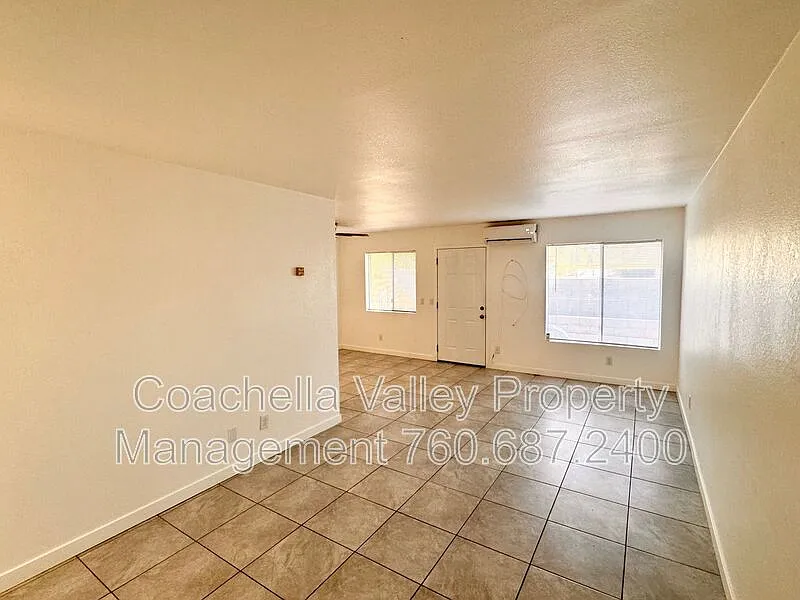 2 bed, 1.0 bath, $1,995 — Photo 4