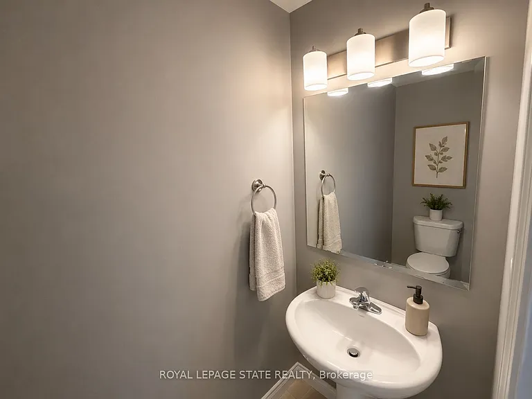 1059 Whetherfield St #3 — Photo 9