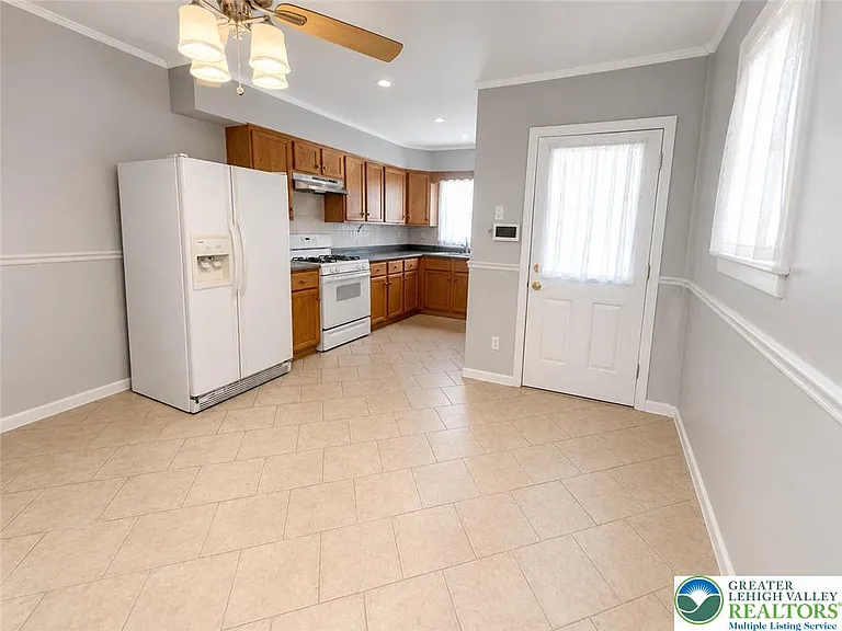 1538 Chew St — Photo 10