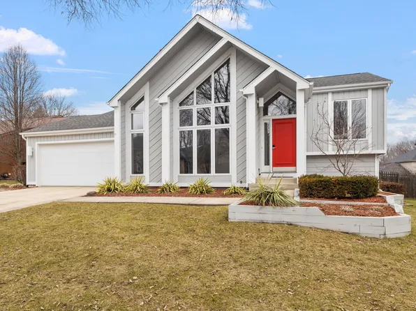 3808 Hagen Ct, Woodridge, IL 60517