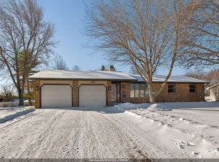 1403 Orlando Dr, Green Bay, WI 54313